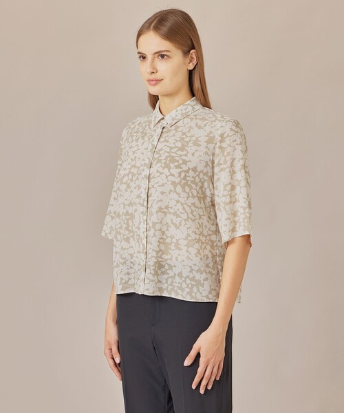 MACKINTOSH LONDON（マッキントッシュ ロンドン）の「【WEB・一部店舗限定】シルエットフラワーブラウス（シャツ/ブラウス・レディース・ブラック/ベージュ・38）」の4枚目の写真