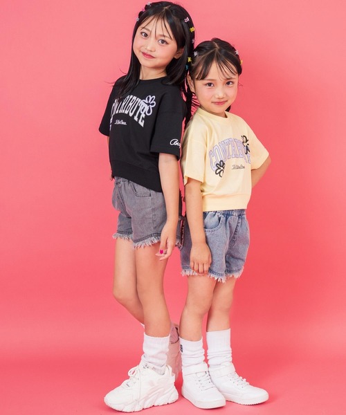 ANAP kids(アナップキッズ)の「カレッジ フラワー スプレー クロップド Tシャツ 【ジュニアお揃い】(Tシャツ/カットソー・キッズ・ライトイエロー/ライトグレー/ブラック・110cm/120cm/130cm)」の4枚目の写真