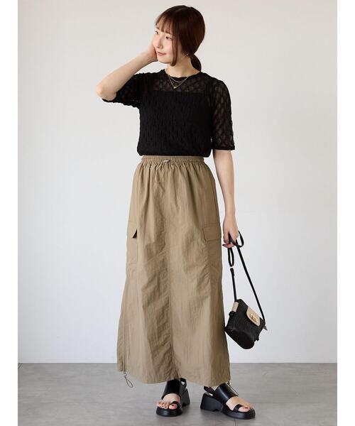 Te chichi TERRASSE（テチチテラス）の「半袖レーストップス（その他トップス・レディース・オフホワイト/ブラック・F）」の6枚目の写真