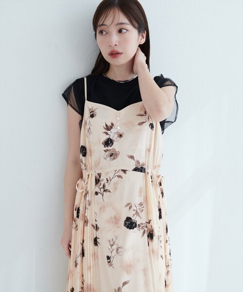 natural couture(ナチュラルクチュール)の「【canami】両サイドプリーツキャミワンピース(ワンピース・レディース・その他1/モカ/その他2/アイボリー/チャコールグレー・SMALL/FREE)」の18枚目の写真