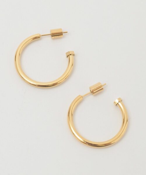 Tiara(ティアラ)の「【SOAC/ソーク】Hoop Pierce(S)(ピアス(両耳用)・レディース・ゴールド/シルバー・FREE)」の2枚目の写真
