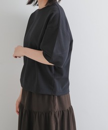 ボリュームスリーブ」に該当するレディースのTシャツ/カットソー
