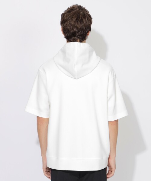 CB CRESTBRIDGE（シービークレストブリッジ）の「ヘッジホッグハーフスリーブフーディー（パーカー・レディース・オフホワイト/ブラック・1/3/2）」の7枚目の写真