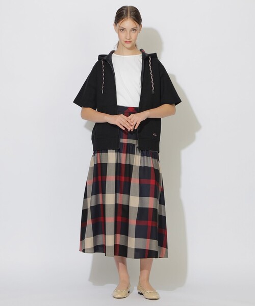 CB CRESTBRIDGE（シービークレストブリッジ）の「ヘッジホッグハーフスリーブフーディー（パーカー・レディース・オフホワイト/ブラック・1/3/2）」の12枚目の写真