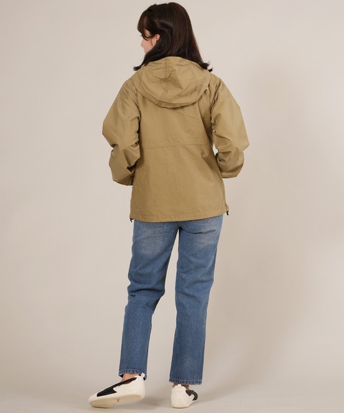 THE NORTH FACE(ザノースフェイス)の「THE NORTH FACE ザ・ノース・フェイス ナイロン ジャケット COMPACT JACKET NPW72530(ナイロンジャケット・レディース・ライトカーキ/アイボリー/ブラック・M/L/XL/S)」の21枚目の写真