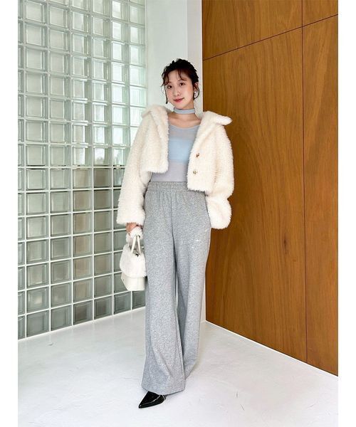 LILY BROWN（リリーブラウン）の「バリエファーショートコート