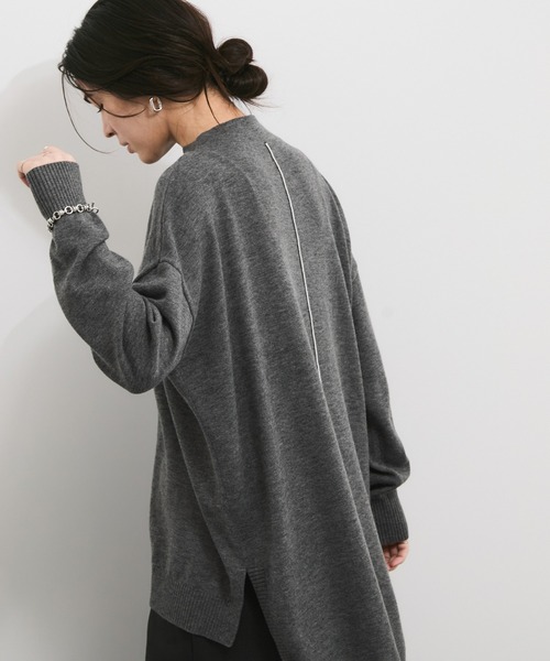 le cercle ADAM ET ROPE'(ルセルクルアダムエロペ)の「ウール混バックリンキングボトルネックニットプルオーバー(ニット/セーター・レディース・ホワイト系その他/グリーン/ブラック系その他/グレー・FREE)」の4枚目の写真