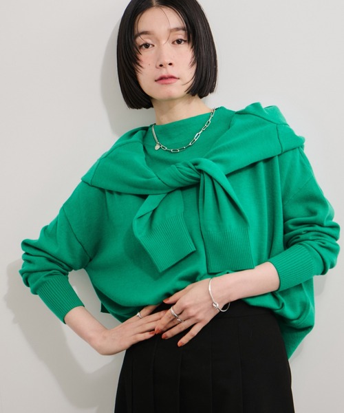 le cercle ADAM ET ROPE'(ルセルクルアダムエロペ)の「ウール混バックリンキングボトルネックニットプルオーバー(ニット/セーター・レディース・ホワイト系その他/グリーン/ブラック系その他/グレー・FREE)」の1枚目の写真