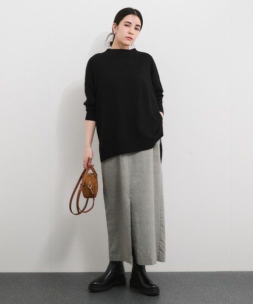 le cercle ADAM ET ROPE'(ルセルクルアダムエロペ)の「ウール混バックリンキングボトルネックニットプルオーバー(ニット/セーター・レディース・ホワイト系その他/グリーン/ブラック系その他/グレー・FREE)」の5枚目の写真