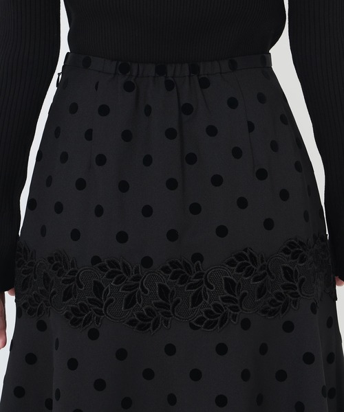 STRAWBERRY-FIELDS(ストロベリーフィールズ)の「フロッキードロップス_ソフトマーメイドスカート(スカート・レディース・グレー/ブラック・1/2)」の10枚目の写真