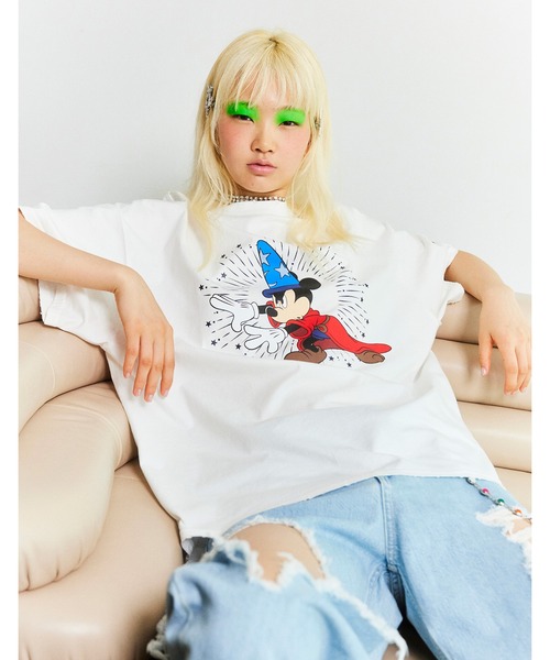 Little sunny bite(リトルサニーバイト)の「【8】【it】【little sunny bite Disney collection】 fantasia mickey mouse big tee(Tシャツ/カットソー・レディース・ホワイト・SMALL/MEDIUM)」の2枚目の写真