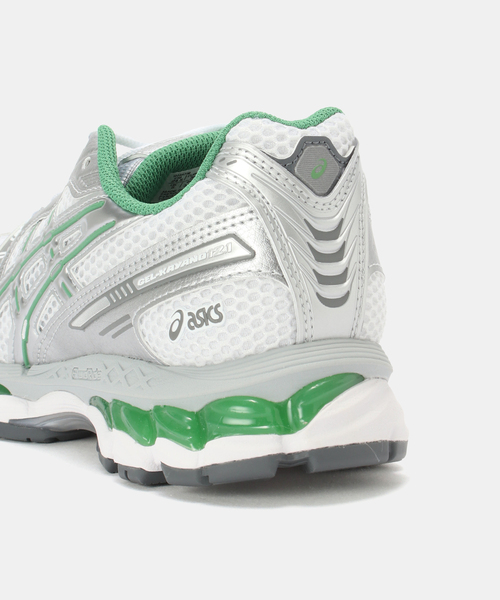 ASICS(アシックス)の「ASICS / アシックス GEL-KAYANO 12.1(スニーカー・レディース・シルバー/ホワイト/ブラック・23.5cm/24cm/24.5cm)」の10枚目の写真
