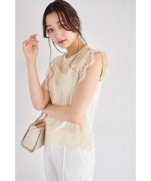 tocco closet(トッコ クローゼット)の「【ZOZO限定】ノースリーブ総レースブラウス(シャツ/ブラウス・レディース・ブルー/ホワイト/イエロー・M)」の17枚目の写真