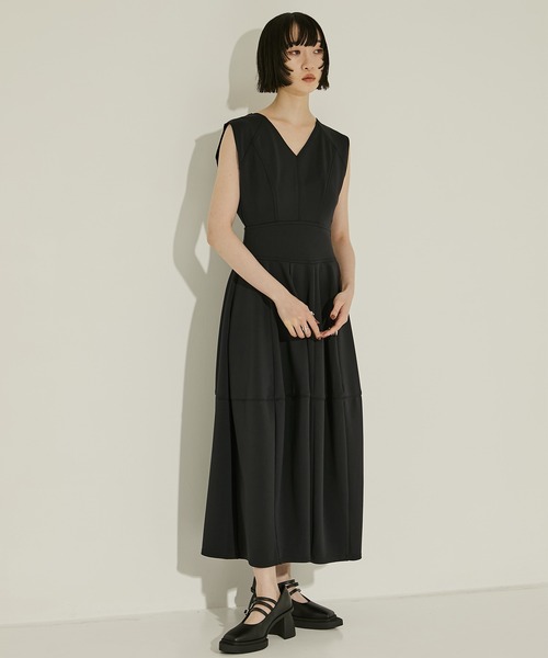 STUDIOUS（ステュディオス）の「【STUDIOUS/ステュディオス】BONDING BALLOON ONEPIECE/バウンディングバルーンワンピース/ノースリーブワンピース/ウォッシャブル（ワンピース・レディース・ブラック/ブラウン・1/2）」の16枚目の写真