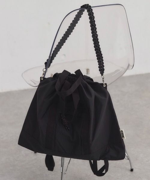 Doux archives（ドゥアルシーヴ）の「ナイロン3WAYスクエアトート（トートバッグ・レディース・グレー/ブラック・FREE）」の2枚目の写真