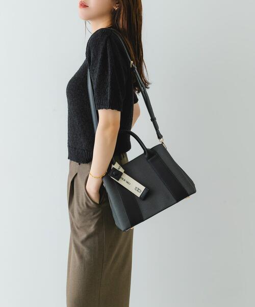 RODE SKO（ロデスコ）の「ロゴリボン付2WAYハンドバッグ（ハンドバッグ・レディース・ブラック/オフホワイト/ベージュ・ONE）」の4枚目の写真