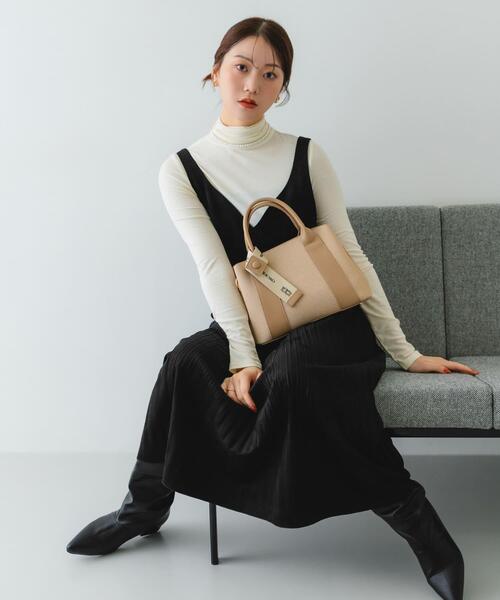 RODE SKO（ロデスコ）の「『Mサイズ』ロゴリボン付2WAYハンドバッグ（ハンドバッグ・レディース・ブラック/オフホワイト/ベージュ/アイボリー/ホワイト系その他/ライトブルー・ONE）」の20枚目の写真