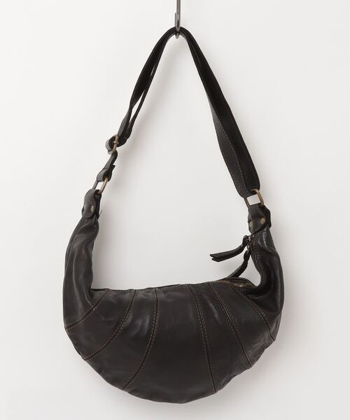 ROSE BUD(ローズバッド)の「(MILLELA FIRENZE)GARMENT DYED SHOULDER BAG(ショルダーバッグ・レディース・ブラック・ONE SIZE)」の2枚目の写真