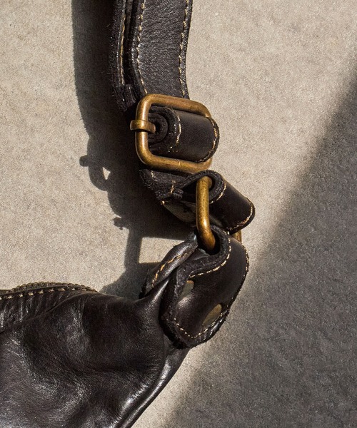 ROSE BUD(ローズバッド)の「(MILLELA FIRENZE)GARMENT DYED SHOULDER BAG(ショルダーバッグ・レディース・ブラック・ONE SIZE)」の10枚目の写真
