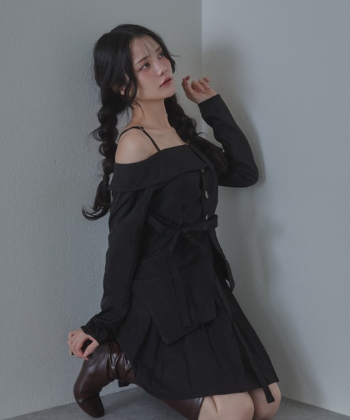 M DOLLY(エムドリー)の「ribbon graziosa setup / リボングラツィオーザセットアップ(セットアップ・レディース・ブラック/ベージュ・S/M)」の4枚目の写真