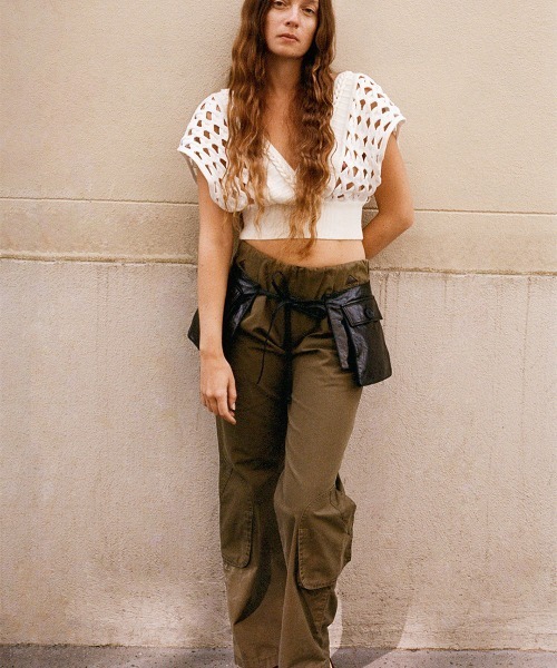 leinwande(ラインヴァンド)の「Patched Pocket Organic Cotton Trousers / パッチドポケットオーガニックコットントラウザー(カーゴパンツ・レディース・カーキ・MEDIUM/SMALL)」の1枚目の写真