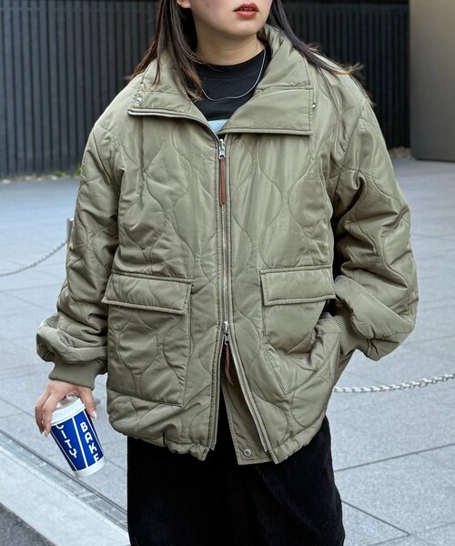 CPCM(シーピーシーエム)の「リバーシブルモンスタージャケット(ブルゾン・レディース・アイボリー/ブラック/カーキ・FREE)」の1枚目の写真