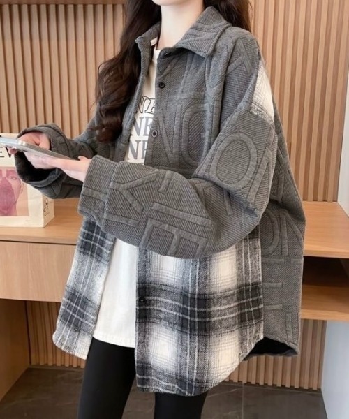LADY LIKE(レディライク)の「異素材切替えゆったりシャツジャケット(シャツ/ブラウス・レディース・ブラック/グレー・M)」の8枚目の写真