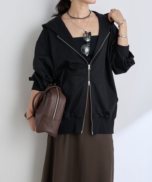 RIVE DROITE（リヴドロワ）の「【MYSELFbyRD/マイセルフバイリヴドロワ】HOODIE（パーカー・レディース・ブラック/チャコールグレー・FREE）」の17枚目の写真