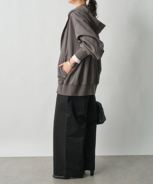 RIVE DROITE（リヴドロワ）の「【MYSELFbyRD/マイセルフバイリヴドロワ】HOODIE（パーカー・レディース・ブラック/チャコールグレー・FREE）」の11枚目の写真