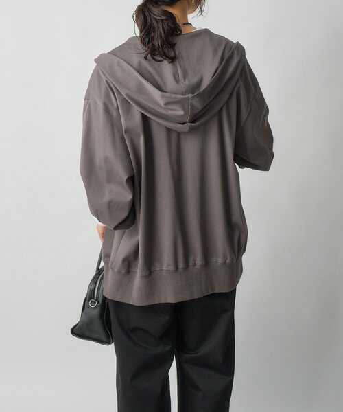 RIVE DROITE（リヴドロワ）の「【MYSELFbyRD/マイセルフバイリヴドロワ】HOODIE（パーカー・レディース・ブラック/チャコールグレー・FREE）」の15枚目の写真
