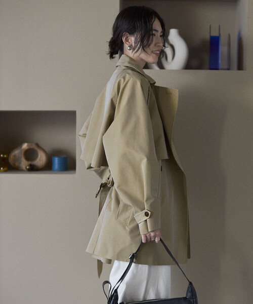 Firsthand(ファーストハンド)の「Firsthand/ファーストハンド ミドル丈 T/Cシャンブレー トレンチコート(トレンチコート・レディース・サックスブルー/ピンク/ベージュ・FREE)」の14枚目の写真