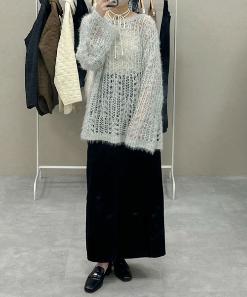 mysty woman（ミスティウーマン）の「モヘヤライクスカシニット 582023（ニット/セーター・レディース・ブルー/ベージュ/ブラウン・FREE）」の22枚目の写真