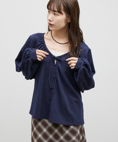 DISCOAT(ディスコート)の「【umm.】ギャザーリボンプルオーバー(Tシャツ/カットソー・レディース・ネイビー/グレー・FREE)」の6枚目の写真