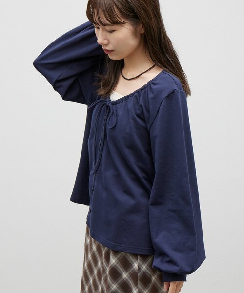 DISCOAT(ディスコート)の「【umm.】ギャザーリボンプルオーバー(Tシャツ/カットソー・レディース・ネイビー/グレー・FREE)」の8枚目の写真