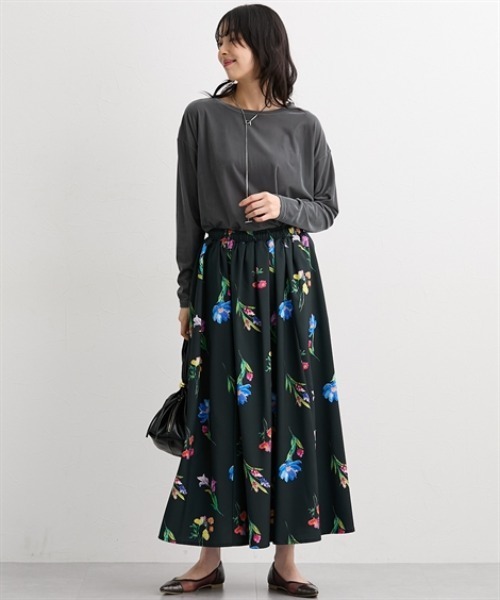 nissen（ニッセン）の「シアーベロアオーバーサイズトップス＜大きいサイズ有＞（Tシャツ/カットソー・レディース・モカ/チャコールグレー/ブルー/アイボリー/ブラック・S/M/L/LL）」の7枚目の写真