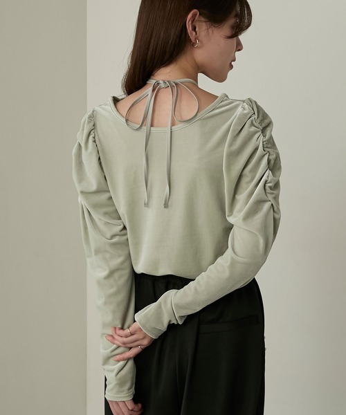 Cherir Mignon(シェリルミニョン)の「【Cherir Mignon】マルチウェイギャザーショルダーベロアプルオーバー(Tシャツ/カットソー・レディース・ミント/ブラウン/ピンク/ブラック・FREE)」の3枚目の写真