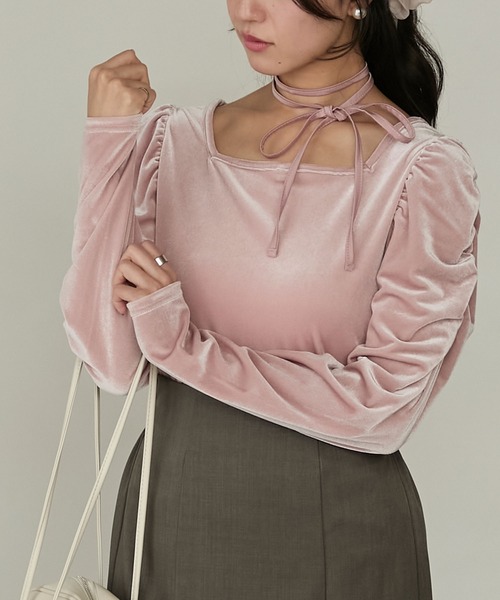 Cherir Mignon(シェリルミニョン)の「【Cherir Mignon】マルチウェイギャザーショルダーベロアプルオーバー(Tシャツ/カットソー・レディース・ミント/ブラウン/ピンク/ブラック・FREE)」の18枚目の写真