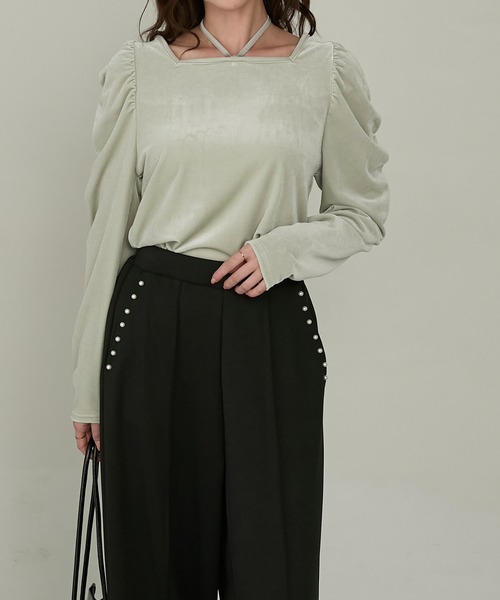 Cherir Mignon(シェリルミニョン)の「【Cherir Mignon】マルチウェイギャザーショルダーベロアプルオーバー(Tシャツ/カットソー・レディース・ミント/ブラウン/ピンク/ブラック・FREE)」の7枚目の写真