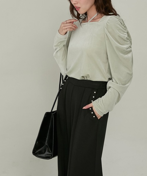 Cherir Mignon(シェリルミニョン)の「【Cherir Mignon】マルチウェイギャザーショルダーベロアプルオーバー(Tシャツ/カットソー・レディース・ミント/ブラウン/ピンク/ブラック・FREE)」の8枚目の写真