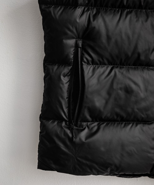 THE NORTH FACE(ザノースフェイス)の「THE NORTH FACE ザ・ノースフェイス MEN'S DIABLO DOWN VEST ワンポイントロゴ刺繍700フィルパワーダウンベスト(ダウンベスト・メンズ・ブラック/ネイビー・M/L/S)」の17枚目の写真