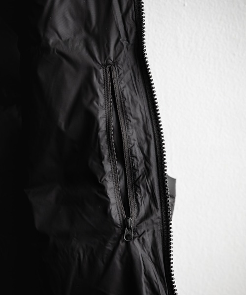 THE NORTH FACE(ザノースフェイス)の「THE NORTH FACE ザ・ノースフェイス MEN'S DIABLO DOWN VEST ワンポイントロゴ刺繍700フィルパワーダウンベスト(ダウンベスト・メンズ・ブラック/ネイビー・M/L/S)」の22枚目の写真