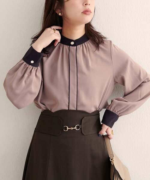 natural couture（ナチュラルクチュール）の「【WEB限定】バイカラーデザイン釦ブラウス（シャツ/ブラウス・レディース・アイボリー/チャコールグレー/オフホワイト/ピンク系その他/ネイビー/ブルー系その他/ベージュ・FREE）」の20枚目の写真