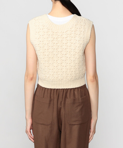 WALANCE(ワランス)の「WALANCE | クロシェ ダブルニットベスト WOMEN(ベスト・レディース・ベージュ系その他/チャコール・F)」の11枚目の写真