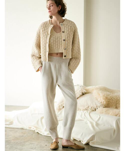 WALANCE(ワランス)の「WALANCE | クロシェ ダブルニットベスト WOMEN(ベスト・レディース・ベージュ系その他/チャコール・F)」の1枚目の写真