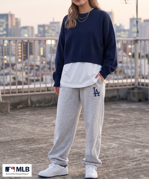 MLB(メジャーリーグベースボール)の「MLB Retro Line Wide Sweatpants/MLBレトロラインワイドスウェットパンツ(スウェットパンツ・メンズ・ブラック/ブラウン/アッシュグレー・L/M/XL)」の14枚目の写真