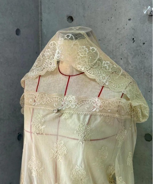 neith./ネイス/Veil off-shoulder Dress(Beige)（ドレス）｜neith