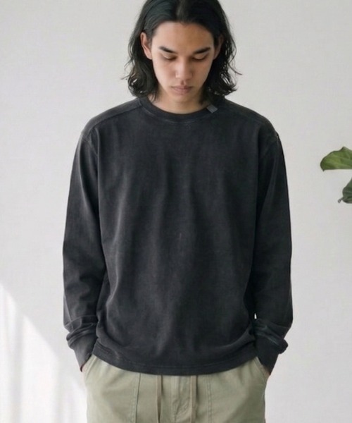 SUPERTHANKS(スーパーサンクス)の「<ピグメント加工>バックプリント ロングTシャツ/Pigment dyed Print L/S T-shirt(Tシャツ/カットソー・メンズ・ブラック/ライトグレー/ライトブラック・S/M/L)」の2枚目の写真