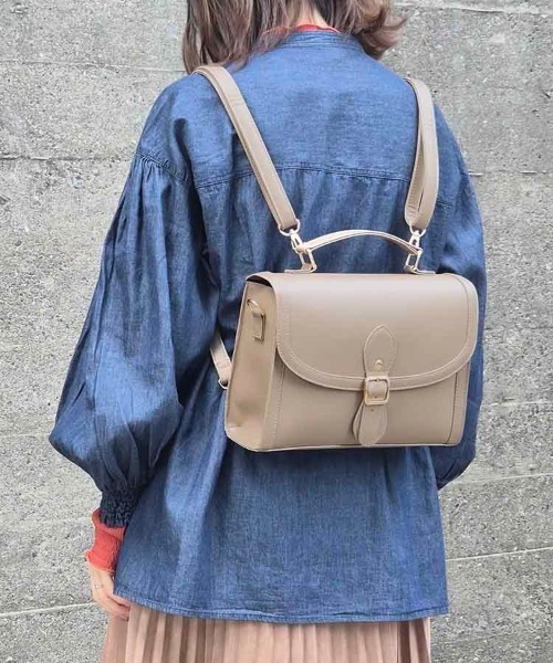 Bleu Bleuet(ブルーブルーエ)の「ラウンド3Wayサッチェルバッグ(ショルダーバッグ・レディース・ダークブラウン/ブラック/ベージュ・FREE)」の3枚目の写真