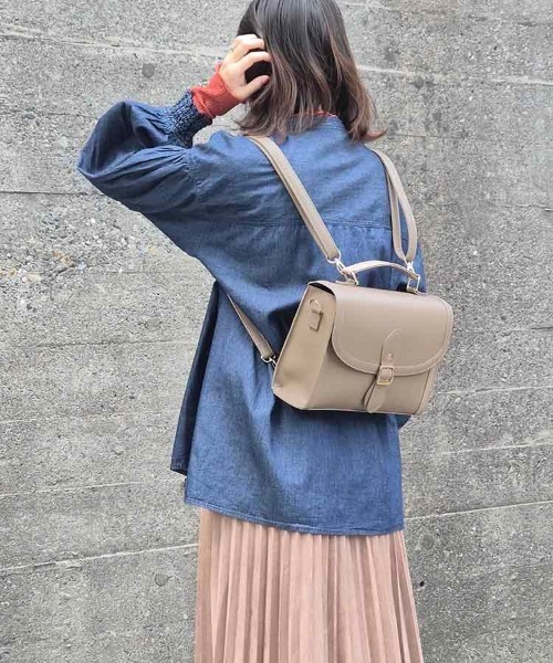 Bleu Bleuet(ブルーブルーエ)の「ラウンド3Wayサッチェルバッグ(ショルダーバッグ・レディース・ダークブラウン/ブラック/ベージュ・FREE)」の19枚目の写真