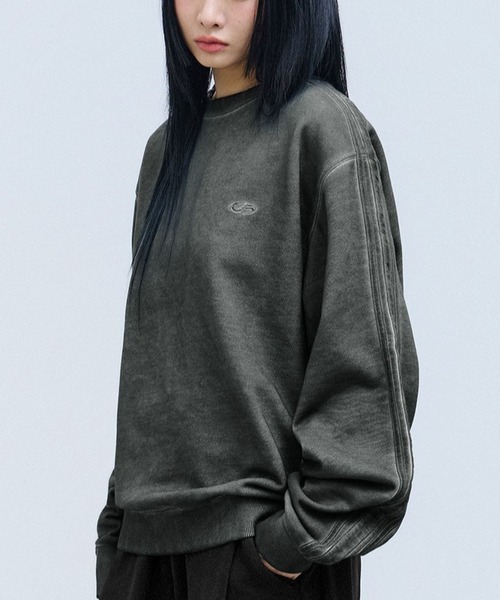 F.ILLUMINATE(フィルミネイト)の「【UNISEX】Filluminate/ガーメントダイングプルオーバー(Tシャツ/カットソー・レディース・チャコール/グレー・SMALL/MEDIUM)」の2枚目の写真
